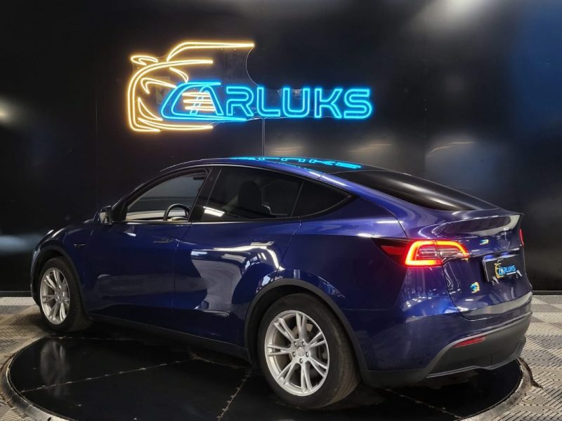 TESLA MODEL Y  PROPULSION 300CV / 1ERE MAIN / USB & USB C / VOLANT CHAUFFANT 2023