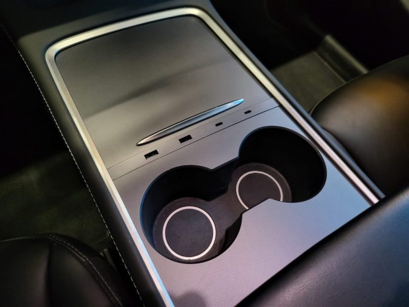 TESLA MODEL Y  PROPULSION 300CV / 1ERE MAIN / USB & USB C / VOLANT CHAUFFANT 2023