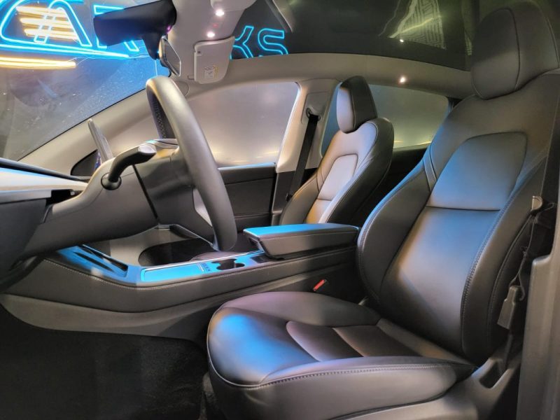 TESLA MODEL Y  PROPULSION 300CV / 1ERE MAIN / USB & USB C / VOLANT CHAUFFANT 2023