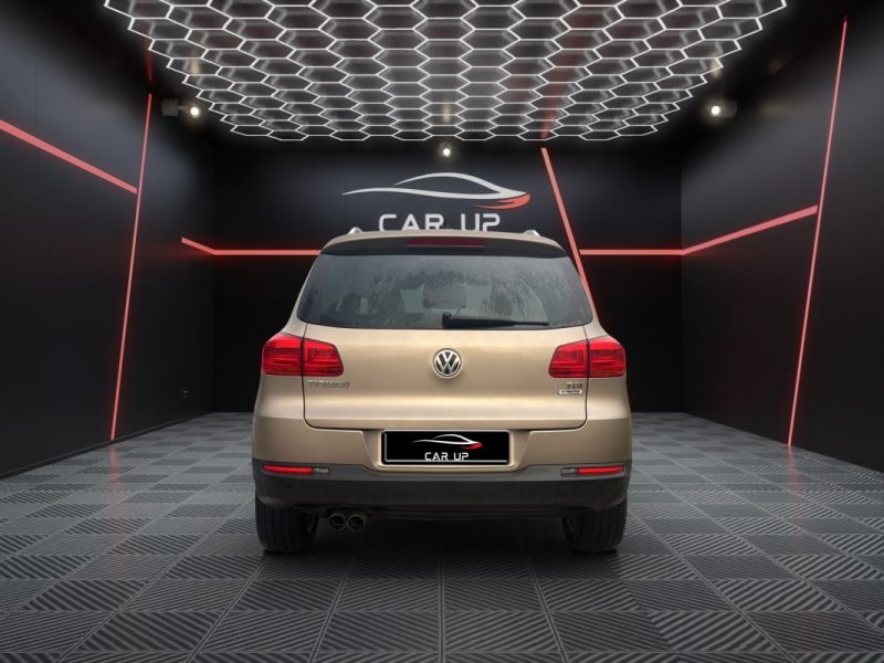 VOLKSWAGEN TIGUAN 2.0 TDI Business Sportline Bluemotion 110 cv 