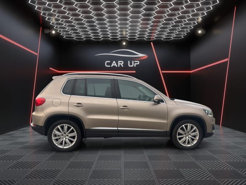 VOLKSWAGEN TIGUAN 2.0 TDI Business Sportline Bluemotion 110 cv 