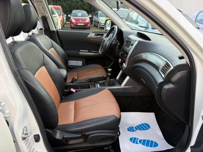 SUBARU FORESTER III 2.0d 147CV XS AWD