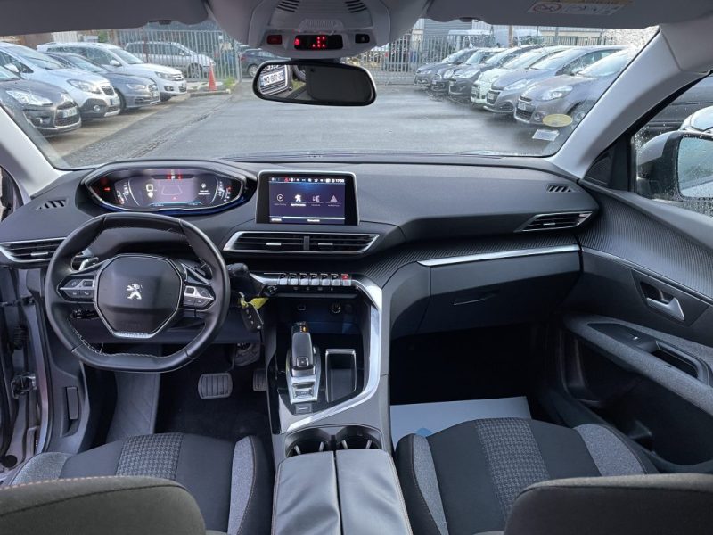 PEUGEOT 5008 II 1.6 BLUEHDI 120CH ALLURE  EAT6 7 PLACES GARANTIE 3/12 MOIS 2017