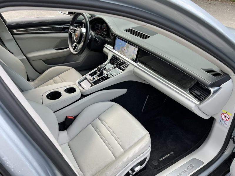 PORSCHE PANAMERA 3.0 V6 440CH 4S  2019