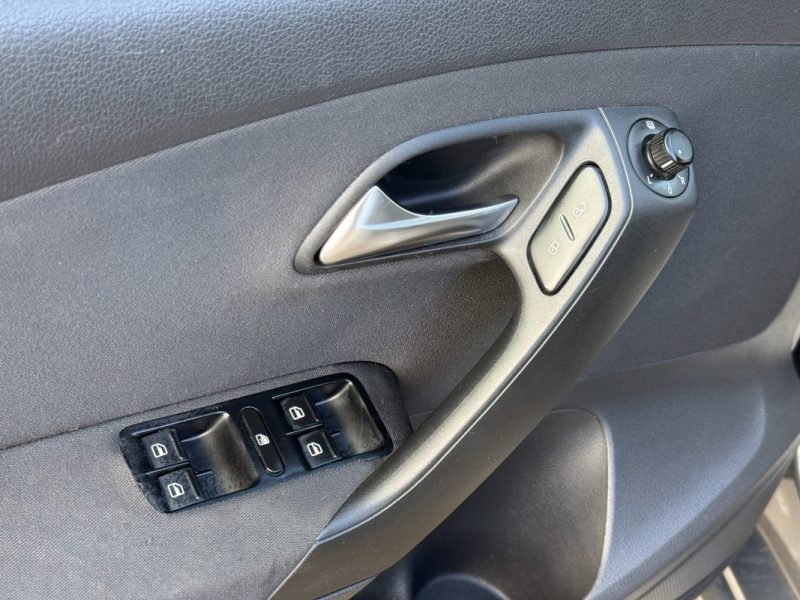 Volkswagen 1.6 TDI 90 BlueMotion Confortline – Jantes Alu – Clim – Révisée & Garantie 6 mois. 