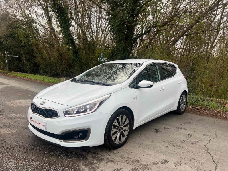KIA CEE\'D 1.0 T-GDI 120 CH ISG ACTIVE 2017