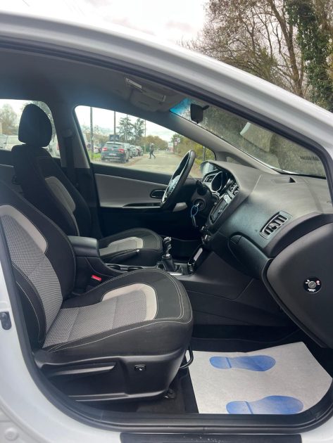 KIA CEE\'D 1.0 T-GDI 120 CH ISG ACTIVE 2017