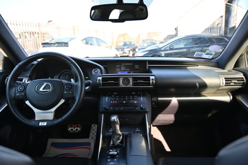 LEXUS IS 300H 2.5 223cv F-SPORT 07/2013