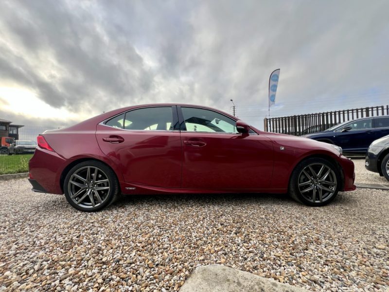 LEXUS IS 300H 2.5 223cv F-SPORT 07/2013