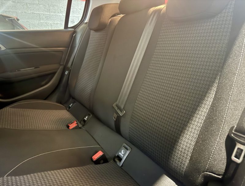 PEUGEOT 308 ACTIVE BUSINESS 1.5 BLUEHDI 130CH S&S EAT8 