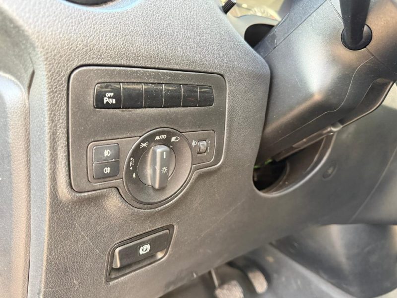 MERCEDES VITO 114 CDI 2.1 136 ch COMPACT Amenagé