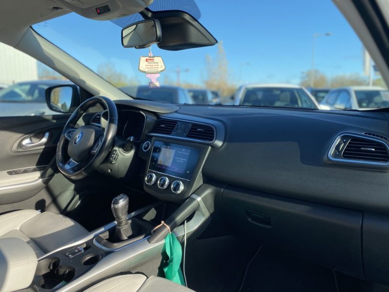 RENAULT KADJAR 1.5 BlueDCI 115CH INTENS / CarPlay - Entretien Renault - Toit Panoramique