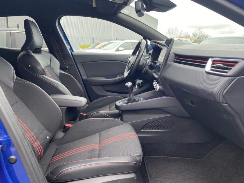 RENAULT CLIO V 1.0 TCE 100CH RS LINE / CarPlay - Caméra 360° - Entretien Renault