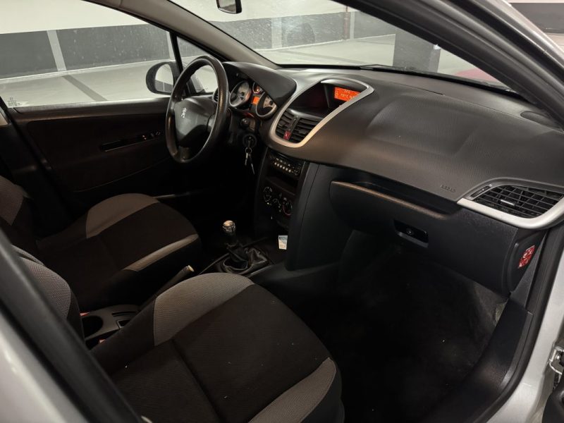 PEUGEOT 207 1.4E 16V EXECUTIVE 2007