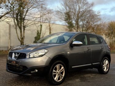 NISSAN QASHQAI 1.5 dCi 110ch Tekna – Attelage – Radar AR – Clim Auto – Révisé & Garantie 6 mois.