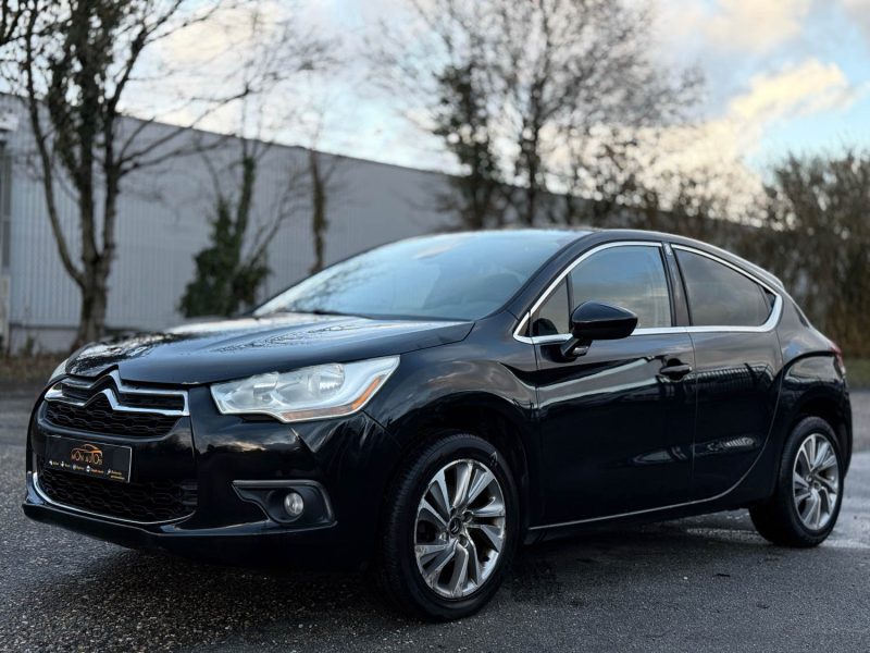 CITROËN DS4 1.6 VTi 120ch So Chic Urban Show – 1ère main – Radar AR – GPS – Révisée & Garantie 6 M.