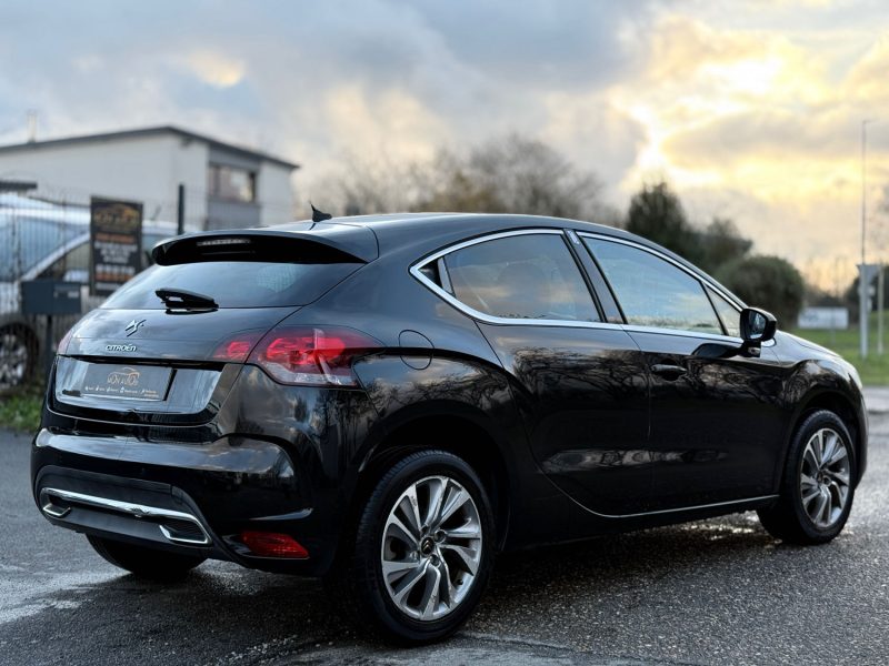 CITROËN DS4 1.6 VTi 120ch So Chic Urban Show – 1ère main – Radar AR – GPS – Révisée & Garantie 6 M.