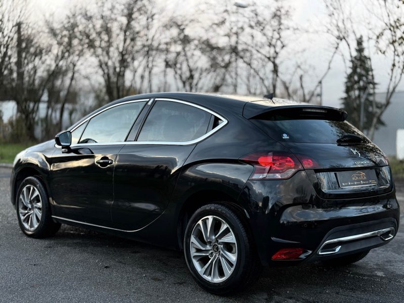 CITROËN DS4 1.6 VTi 120ch So Chic Urban Show – 1ère main – Radar AR – GPS – Révisée & Garantie 6 M.