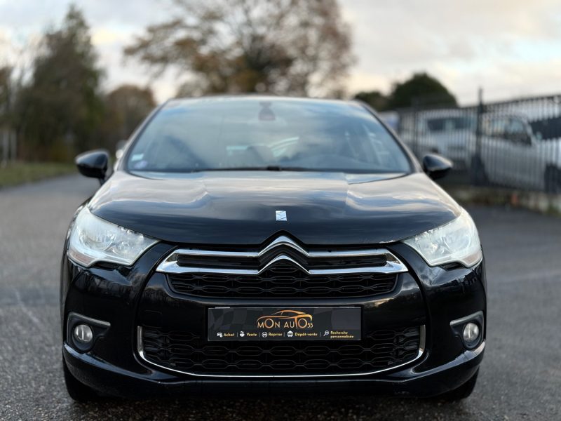 CITROËN DS4 1.6 VTi 120ch So Chic Urban Show – 1ère main – Radar AR – GPS – Révisée & Garantie 6 M.