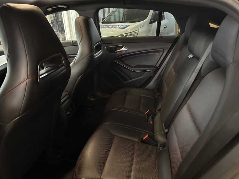 MERCEDES CLA SHOOTING BRAKE 200 D 7G-DCT FASCINATION 2017