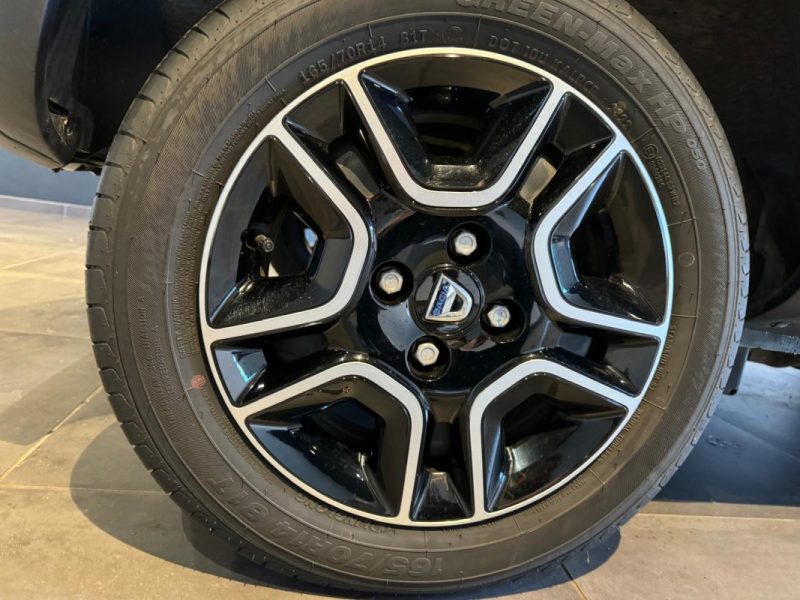 DACIA SPRING CONFORT ACHAT INTÉGRAL 2022