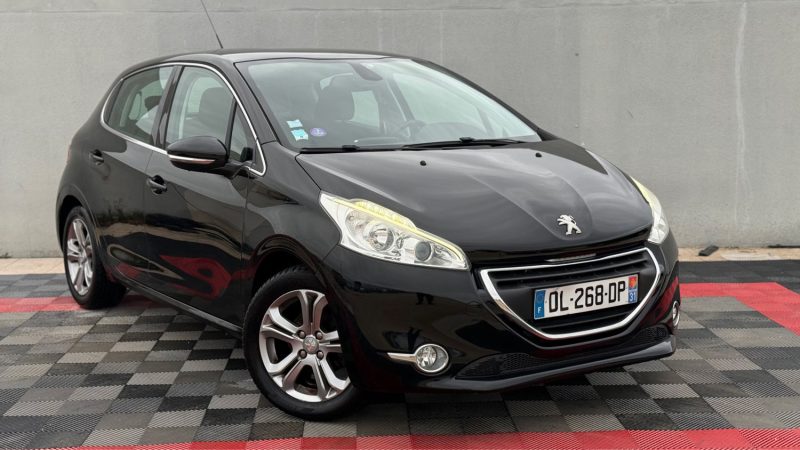 PEUGEOT 208 1.2 VTI 82 CV  ALLURE 5P 2014