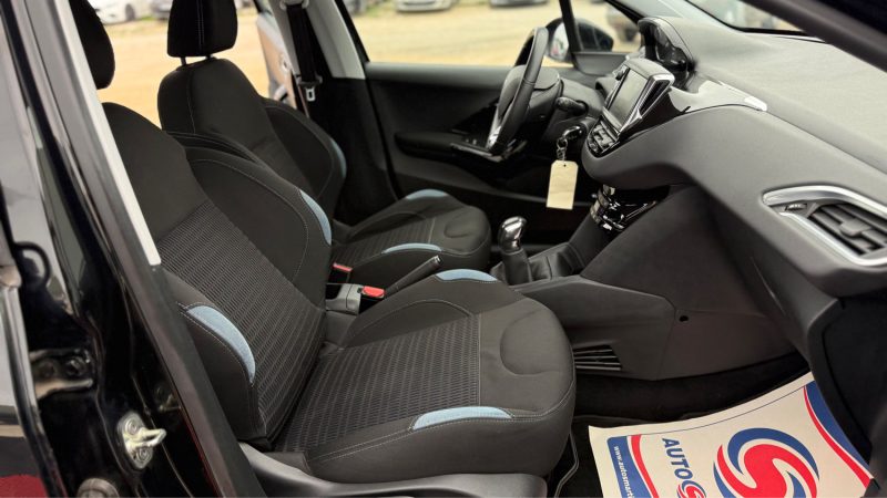 PEUGEOT 208 1.2 VTI 82 CV  ALLURE 5P 2014