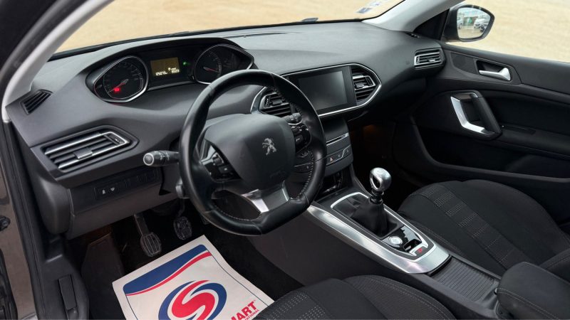 PEUGEOT 308 II 1.2 E THP 130CH ALLURE S&S 5P 2017