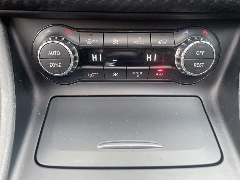 MERCEDES CLASSE A 220 CDI 170 CV BVA FASCINATION / AMGLINE (W176) 2014 ENTRETIEN COMPLET MERCEDES 