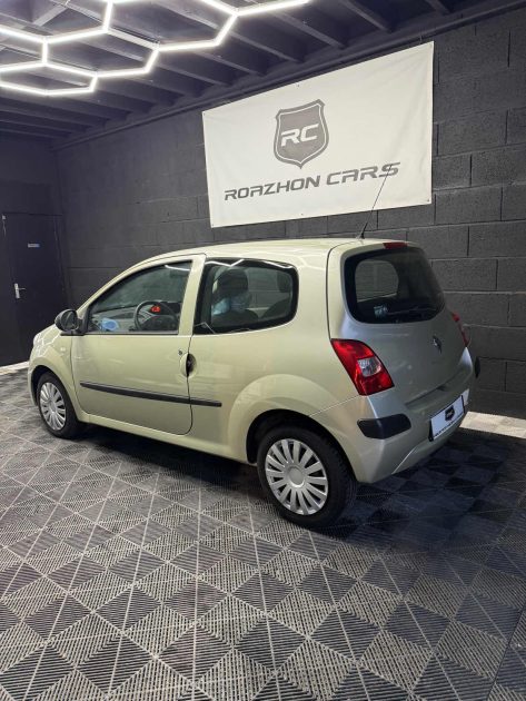 RENAULT TWINGO II 1.2 60 2008