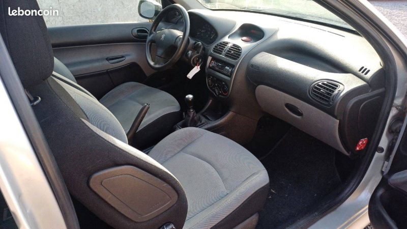 Peugeot 206 1,4 Essence 75ch GARANTIE 3mois