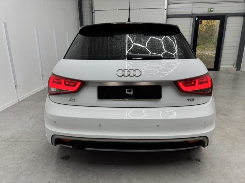 AUDI A1 SPORTBACK 1.6l  TDI - ATTRACTION S LINE - BVA -  169.72€/MOIS - GARANTIE 12 MOIS