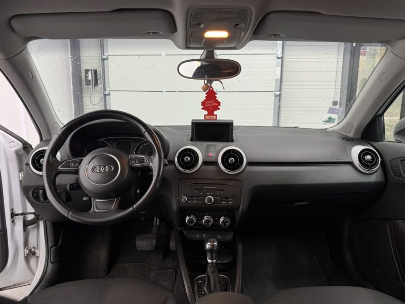 AUDI A1 SPORTBACK 1.6l  TDI - ATTRACTION S LINE - BVA -  169.72€/MOIS - GARANTIE 12 MOIS