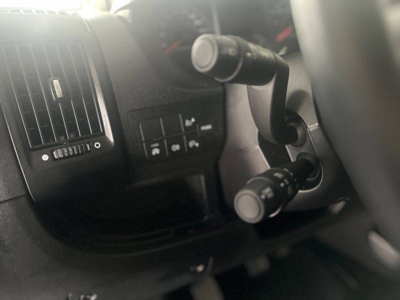 PEUGEOT BOXER 335 L2H2 R1808