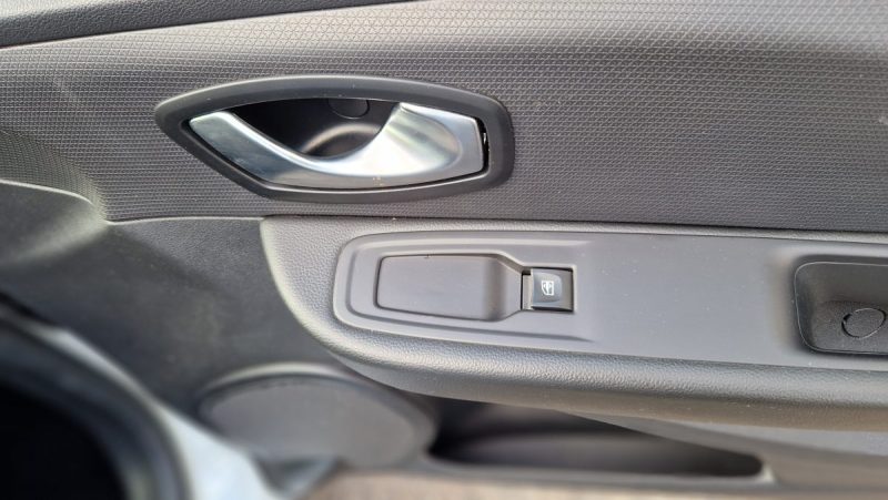 RENAULT CLIO IV 1.5 DCI 75 CV AIR NAV 2018