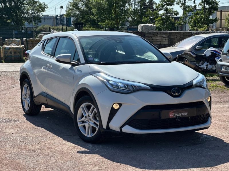 TOYOTA C-HR 122H DYNAMIC / BVA / 96KM / Gps / Clim / Aucun frais à prèvoir