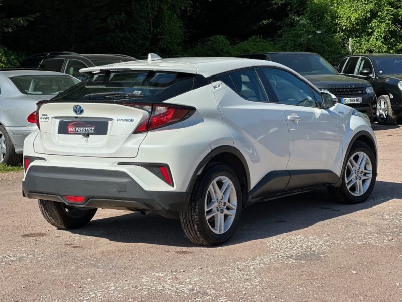 TOYOTA C-HR 122H DYNAMIC / BVA / 96KM / Gps / Clim / Aucun frais à prèvoir