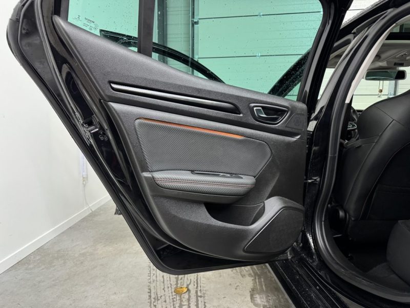 RENAULT MEGANE IV RS TROPHY 1.8L - BVM - TOIT OUVRANT - BOSE -  594.4/Mois - Garantie 12 mois