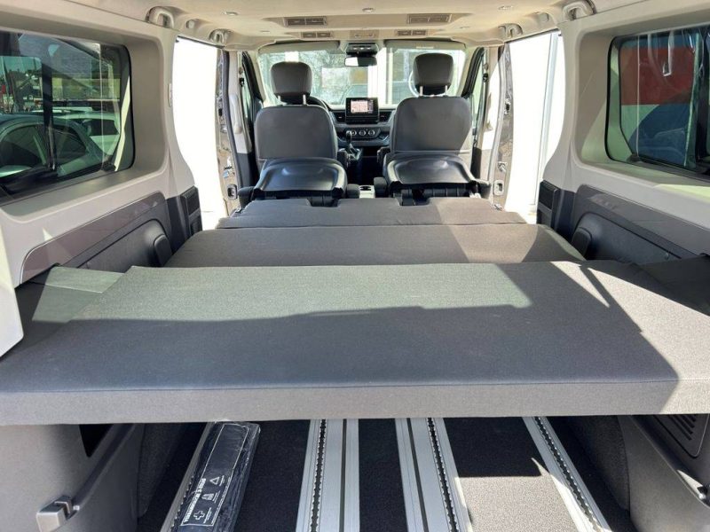 RENAULT TRAFIC GRAND SPACECLASS DCI170 R1814