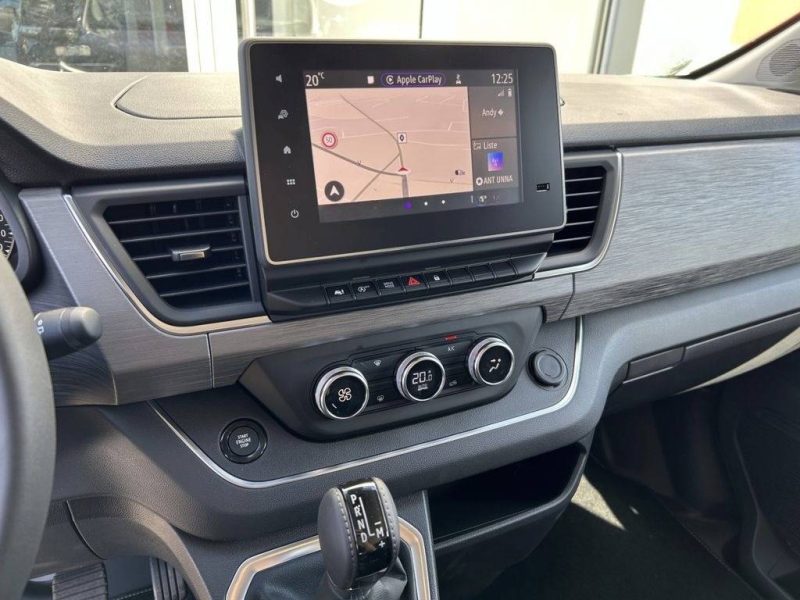 RENAULT TRAFIC GRAND SPACECLASS DCI170 R1814