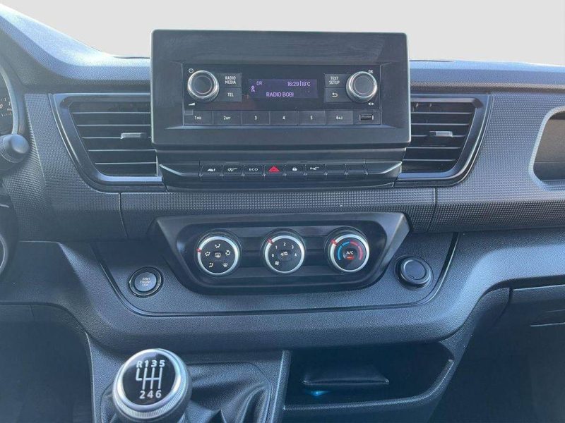 RENAULT TRAFIC L1H1 2.0 BLUEDCI 150CH R1816