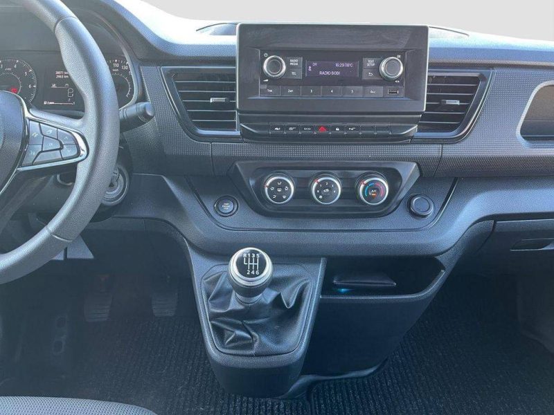 RENAULT TRAFIC L1H1 2.0 BLUEDCI 150CH R1816