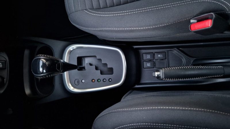 TOYOTA YARIS 116H FRANCE BUSINESS 2020