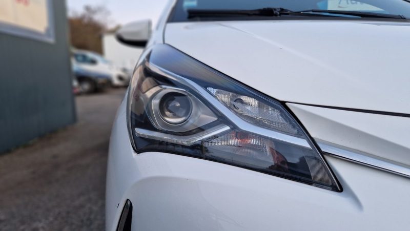 TOYOTA YARIS 116H FRANCE BUSINESS 2020