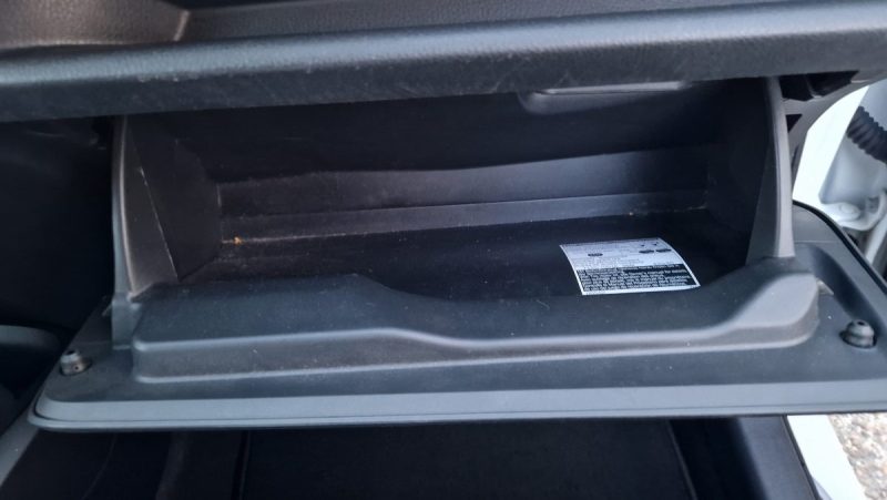 TOYOTA YARIS 116H FRANCE BUSINESS 2020