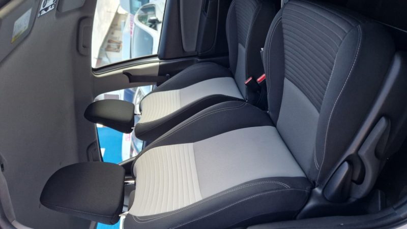 TOYOTA YARIS 116H FRANCE BUSINESS 2020