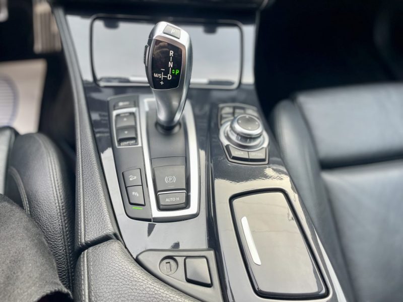 BMW SERIE 5 TOURING 525D XDRIVE 211 ch BVA PACK M 2011 (F11)