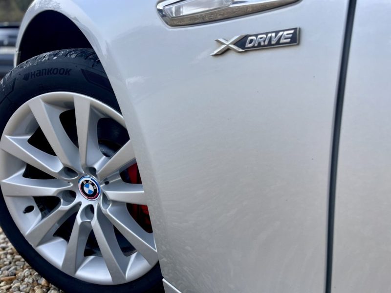 BMW SERIE 5 TOURING 525D XDRIVE 211 ch BVA PACK M 2011 (F11)