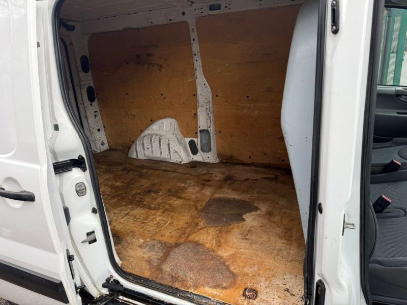 PEUGEOT EXPERT 229 L2H1 2.0l HDI 120 PACK CD CLIM 2009