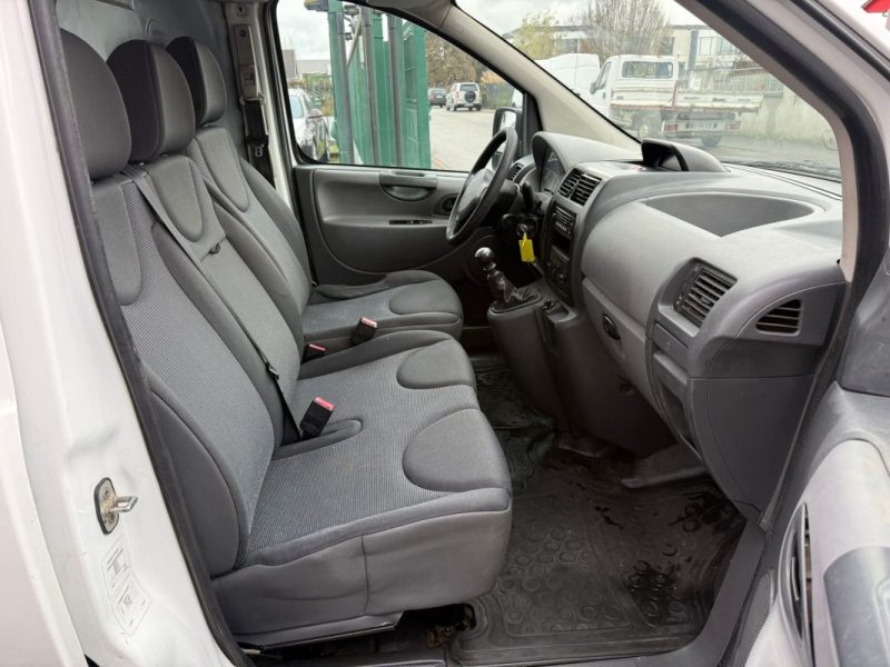 PEUGEOT EXPERT 229 L2H1 2.0l HDI 120 PACK CD CLIM 2009